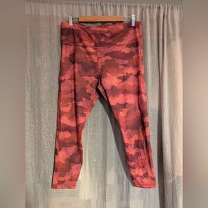 Athelta Women's Camouflage Leggings - Red and Pink